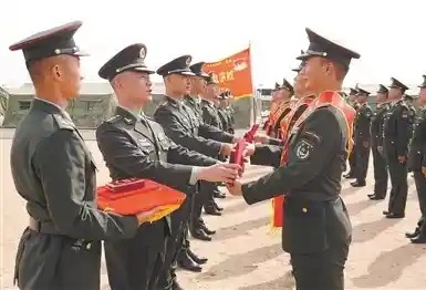 破局重生,战旗燃血铸军魂