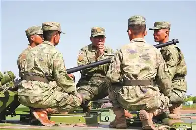 破局重生,战旗燃血铸军魂