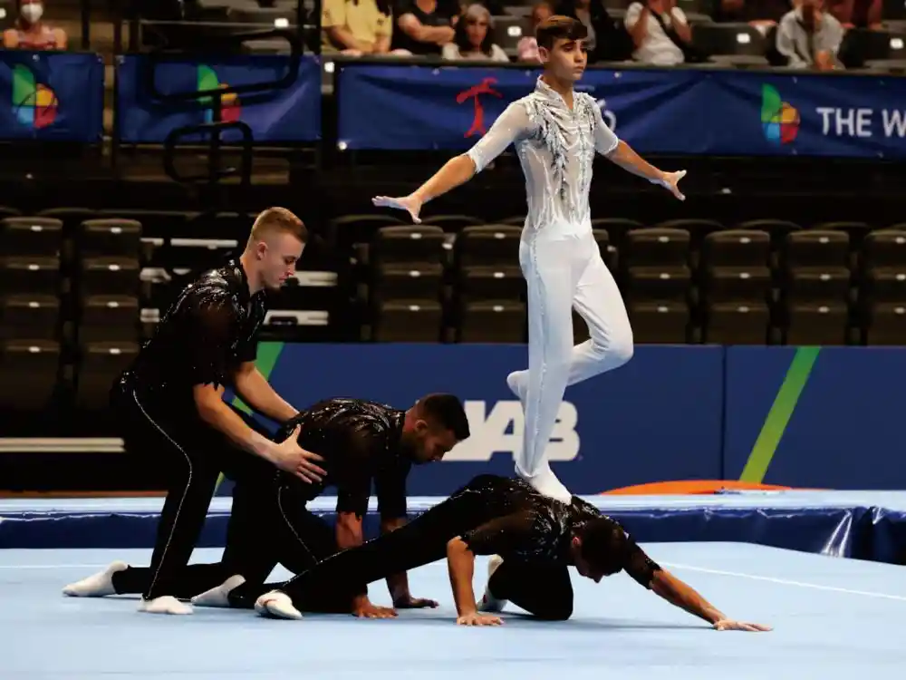 成都世运会揭秘：体操对决奥运，竟有这些惊人差异！