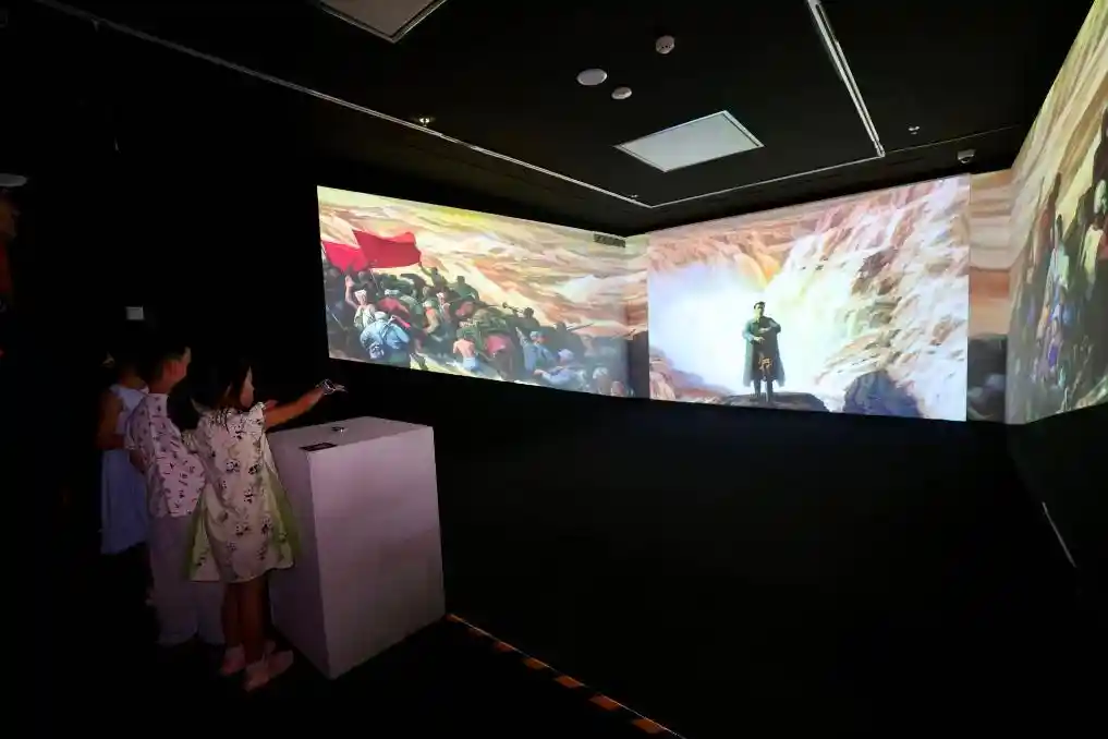 人民力量绘就时代画卷——美术展中的精神史诗与当代回响